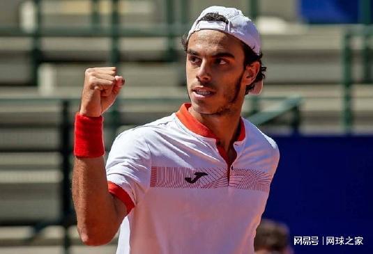 里这样一个 里这样一个